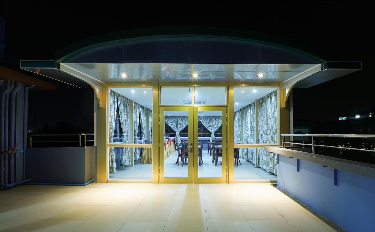 Beauty Land Hotel Yangon Exterior photo